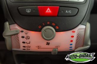 Toyota Aygo 1.0-12V Airco picture 8