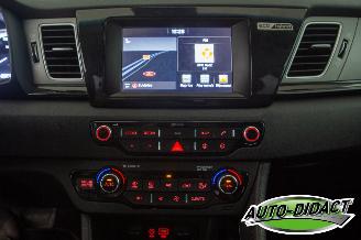 Kia Niro 1.6 GDi Hybrid Automaat Navi Camera Clima DynamicLine picture 10