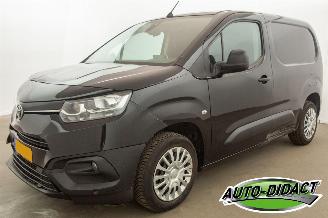 skadebil bedrijf Toyota Proace 1.5 100.953 km Navi Camera Airco D-4D Professional 2021/2