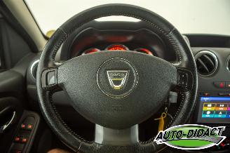 Dacia Duster 1.5 dCi Navi Camera Airco Leder Prestige picture 5
