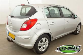 Opel Corsa 1.4-16V Airco Anniversary Edition picture 5
