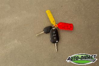 Opel Corsa 1.2 Clima 93.381 km picture 25