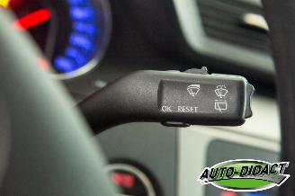 Volkswagen Passat 2.0 FSI Trendline picture 13