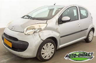 Vaurioauto  passenger cars Citroën C1 1.0-12V Ambiance 2008/6