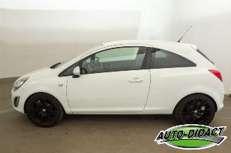 Opel Corsa 1.2-16V Airco Navi Cosmo picture 40