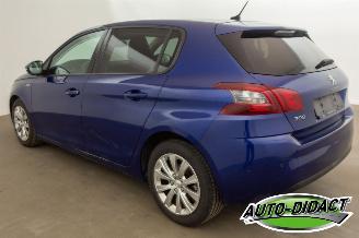 Peugeot 308 1.2 Style Clima Navi picture 3