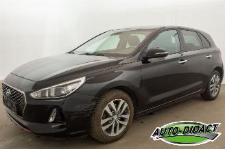 Coche accidentado Hyundai I-30 1.0 Navi Camera Clima Twist 2018/2