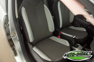 Toyota Aygo 1.0 X-Play Airco Camera picture 21