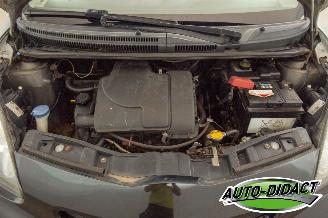 Toyota Aygo 1.0-12V Comfort Navigator picture 25