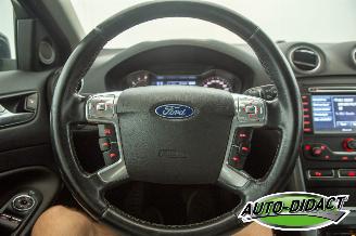 Ford Mondeo 2.0 EcoBoost Titanium Automaat picture 17