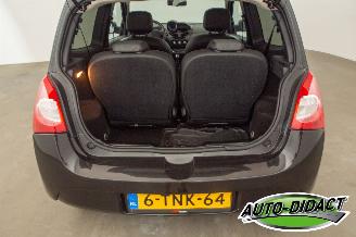Renault Twingo 1.2 16v Dynamicque Airco picture 30