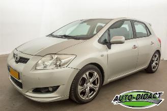 škoda osobní automobily Toyota Auris 1.6-16V Luna Business 2007/9