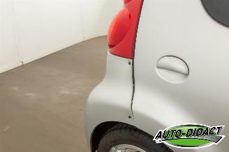 Peugeot 107 1.0-12V Black & Silver picture 27