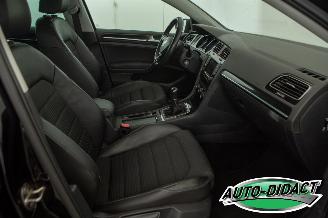 Volkswagen Golf 1.2 TSI Highline picture 23