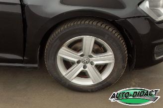 Volkswagen Golf 1.2 TSI Highline picture 30