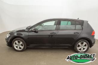 Volkswagen Golf 1.2 TSI Highline picture 37