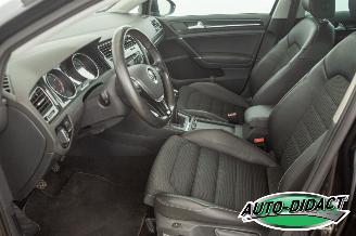 Volkswagen Golf 1.2 TSI Highline picture 25