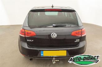 Volkswagen Golf 1.2 TSI Highline picture 36