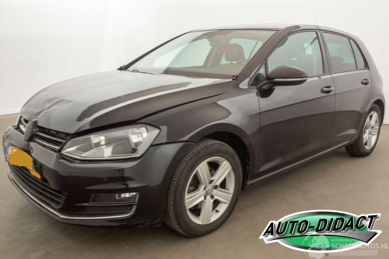 Volkswagen Golf 1.2 TSI Highline