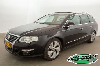 Unfallwagen Volkswagen Passat Variant - 1.4 TSI - Pano - Automaat - Comfortline - BlueMotion - 2010/10