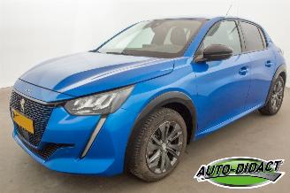 damaged passenger cars Peugeot e-208 EV Allure 50 kWh 81.865 KM 2022/4