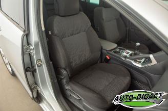 Peugeot 3008 1.6 VTi ST - Pano - Airco - Navi picture 10