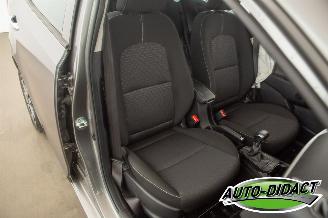 Kia Picanto 1.0 49kW Automaat 12.435 km Navi Camera Airco picture 22