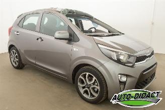 Kia Picanto 1.0 49kW Automaat 12.435 km Navi Camera Airco picture 2