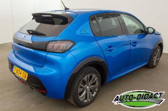 Peugeot e-208 50 kWh 63.142 km Allure Pack picture 4
