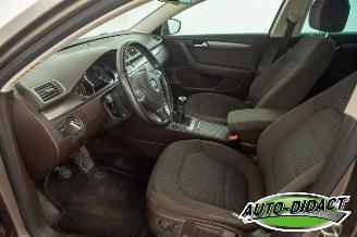 Volkswagen Passat 1.6 TDI Navi Clima Comfortline picture 26
