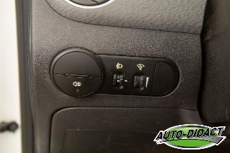 Hyundai I-10 1.1 49kW Automaat Comfort picture 11