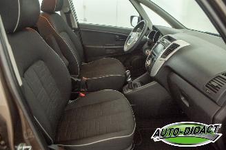 Kia Venga 1.4 CVVT Navi Airco Plus Pack picture 19