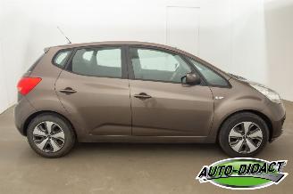 Kia Venga 1.4 CVVT Navi Airco Plus Pack picture 36