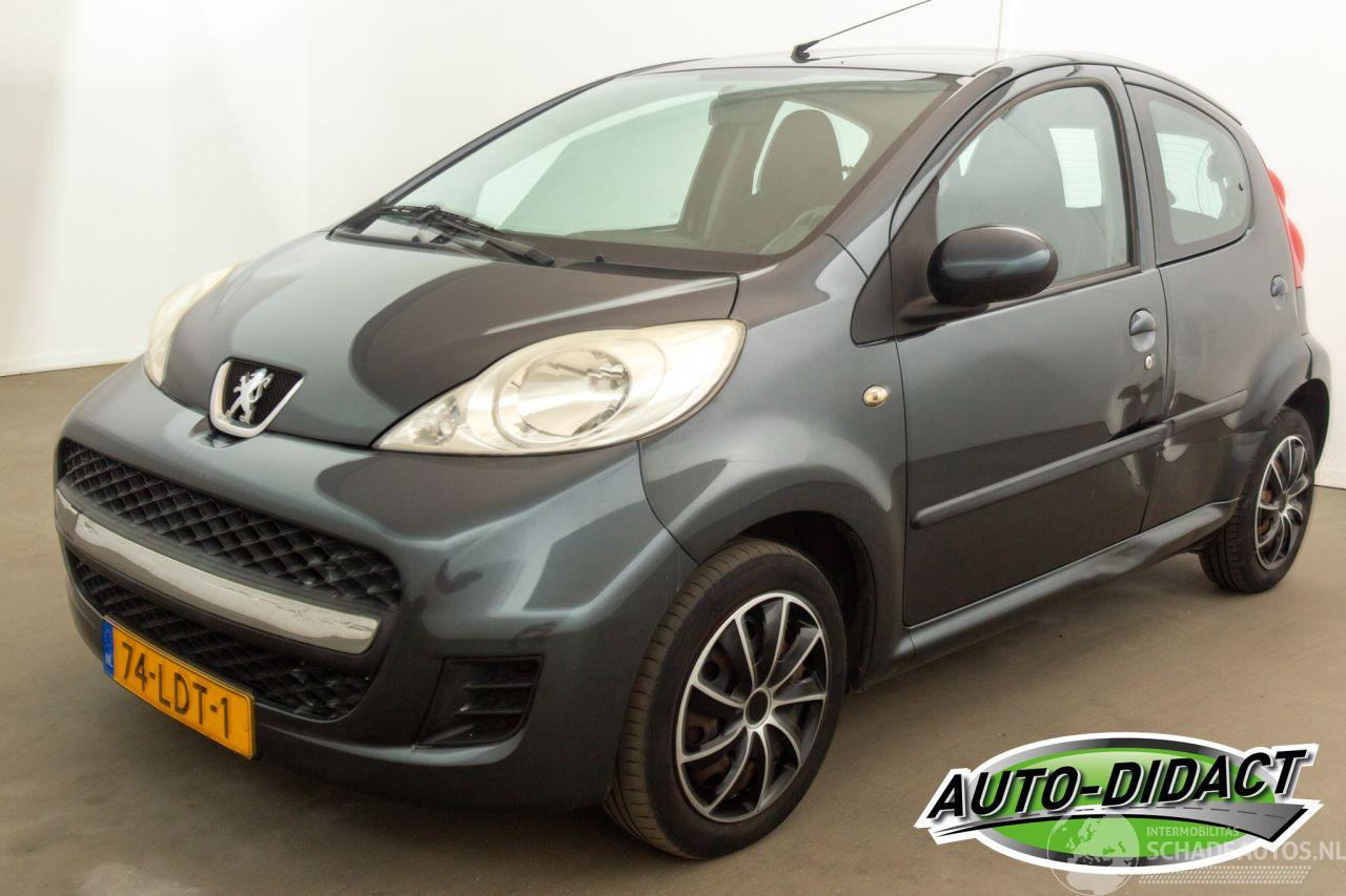 Peugeot 107 1.0-12V Airco Sublime