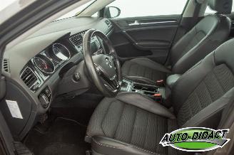 Volkswagen Golf 1.6 TDI Automaat Navi Camera Clima Business Edition picture 25