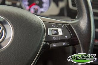 Volkswagen Golf 1.6 TDI Automaat Navi Camera Clima Business Edition picture 16