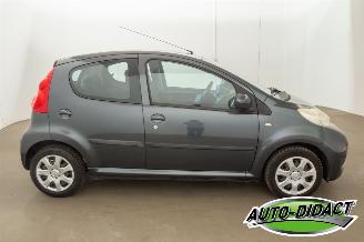 Peugeot 107 1.0-12V Airco 55.199 km NAP Urban Move picture 33