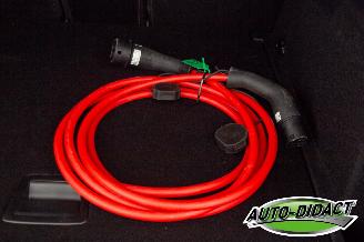 Peugeot e-3008 73 kWh 48.790 km NAP Allure Avantage 210 picture 25