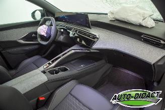 Peugeot e-3008 73 kWh 48.790 km NAP Allure Avantage 210 picture 17