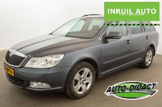 Unfallwagen Skoda Octavia 1.2 TSI Automaat Navi Clima Ambition Business Line 2011/11