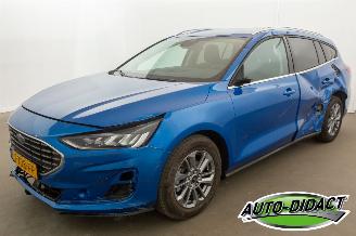 Unfallwagen Ford Focus 1.0 EcoBoost Hybrid Navi Airco Titanium 2023/6