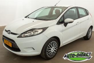 Schadeauto Ford Fiesta 1.25 Airco Limited 2009/4