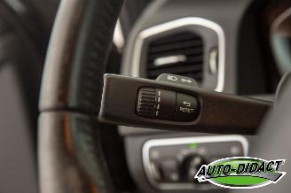 Volvo V-60 2.0 D3 Navi Summum picture 9