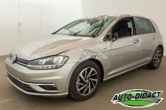 Unfallwagen Volkswagen Golf 1.5 TSI Automaat Navi Camera Clima Comfortline 2019/6