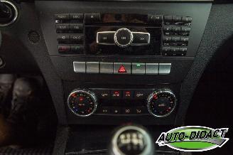 Mercedes C-klasse 180 CDI BlueEfficiency picture 30