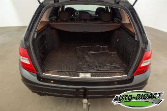 Mercedes C-klasse 180 CDI BlueEfficiency picture 16