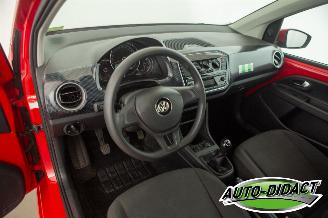 Volkswagen Up! 1.0 move up! picture 13
