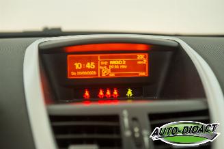 Peugeot 207 1.4-16V Airco Color-line picture 7