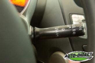 Peugeot 107 1.0-12V XS Airco picture 12
