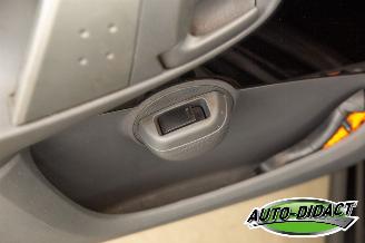 Peugeot 107 1.0-12V XS Airco picture 10